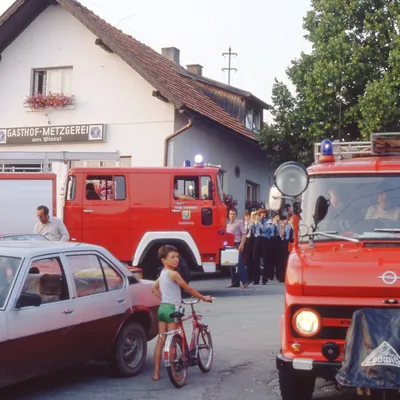1982 Empfang des neuen FFW-Autos der FFW Kaikenried,  (20).jpg